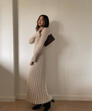 V-Neck Striped Knitted Skirt with Long Sleeves