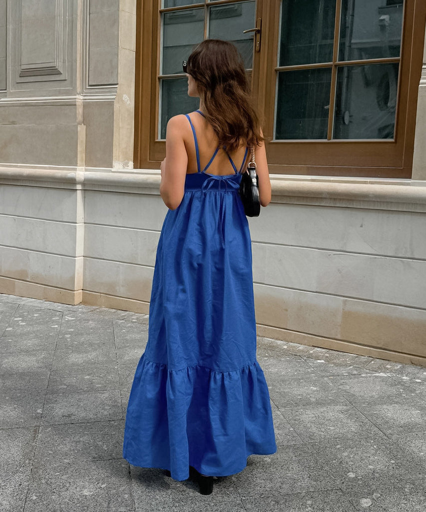 Stylish V-Neck Halter Dress with Open Back in Blue Hue