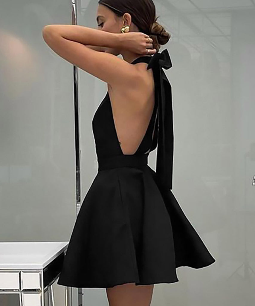 Sexy Halter Black High-Waisted Dress for Stunning Elegance
