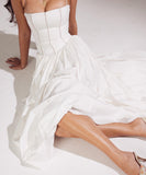 Chic Floral Halter Dress for Effortless Summer Elegance