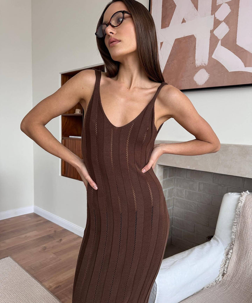Alluring Sexy Hottie Halterless Sleeveless Halter Dress