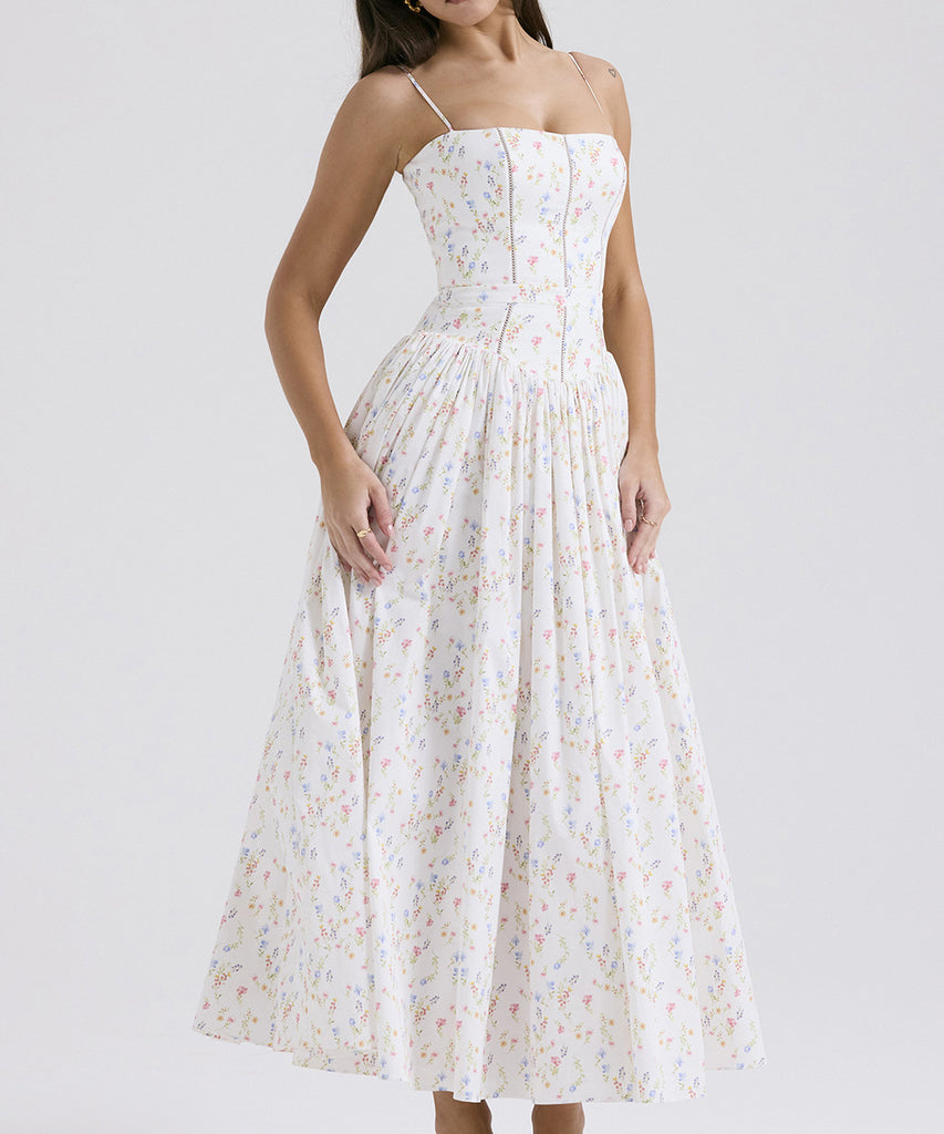 Chic Floral Halter Dress for Effortless Summer Style