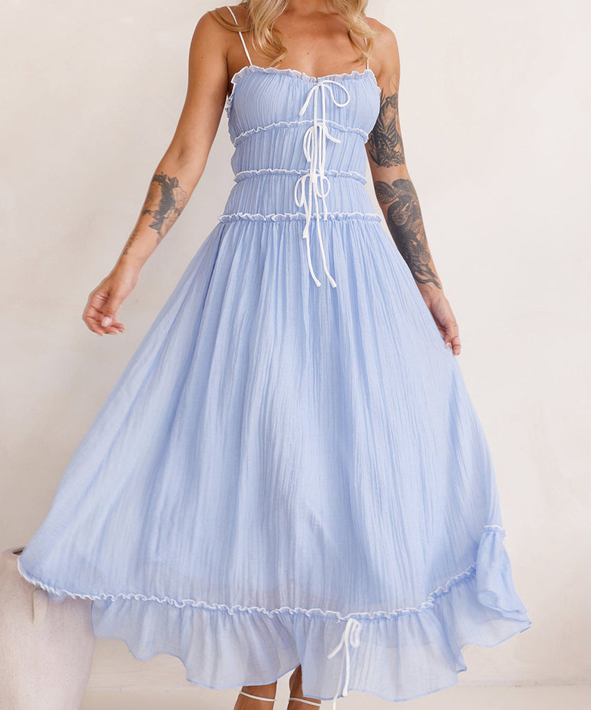 Lace Patchwork High-Waisted Halter Dress for Chic Elegance