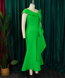 Sexy Slim-Fit Evening Dress With Top And Sloping Neckline