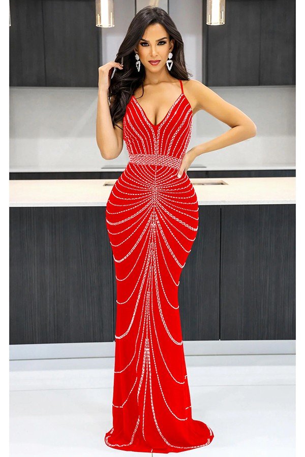Chic Sleeveless Halter Dress in Solid Colors