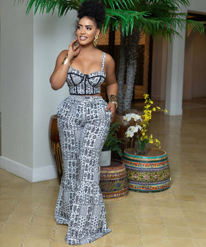 Stylish Black Two-Piece Set with Flared Trousers and Blouse