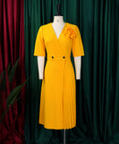 V Neck Short Sleeved Pleated Dress in Solid Fashion Colors