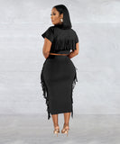 A Two-Piece Set of Solid-Color Fringed Round-Neck Short-Sleeve Long Dress