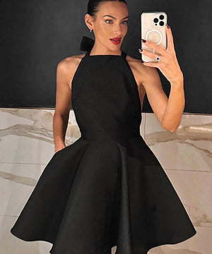 Sexy Halter Black High-Waisted Dress for Stunning Elegance
