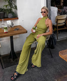 Backless Green Casual Outfit with Neck-Revealing Design