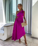 Fashion Sexy Oblique Shoulder Pleated Hollow Gown in Chic Colors