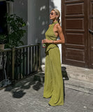 Backless Green Casual Outfit with Neck-Revealing Design