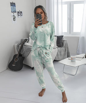 Large Size Tie-Dye Long Sleeve Home Wear Set in Green
