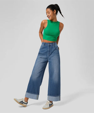 Stylish High-Waisted Leg Straight Leg Jeans With Hem Fit