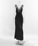Alluring Sexy Cutout V-Neck Lace Fishtail Dress in Black