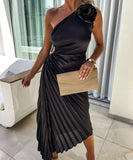 Fashion Sexy Oblique Shoulder Pleated Hollow Gown in Chic Colors