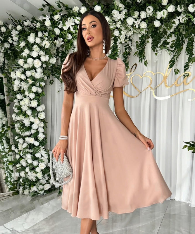 Chic Sexy V-neck Solid Color Short-Sleeved Mid-Group Dress