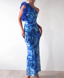 Figure-Hugging Sleeveless Dress with 3D Floral Accents