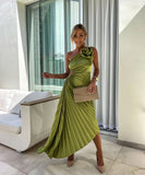 Fashion Sexy Oblique Shoulder Pleated Hollow Gown in Chic Colors