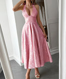 Elegant Halter Neck Evening Dress with Cinched Waist Long Skirt