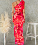 Figure-Hugging Sleeveless Dress with 3D Floral Accents