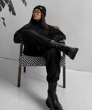 Chic Casual Zipper Hoodie and Pants Set with Stand-Up Collar