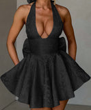 Elegant Lace-Up Evening Dress with Neckline in Multiple Colors