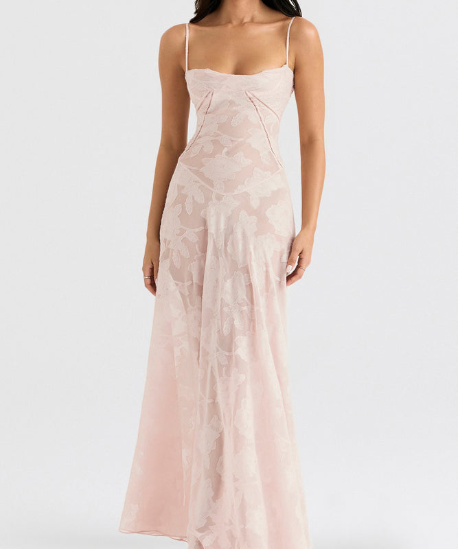 Chic Sexy Sleeveless Halter Dress with Open Back Design