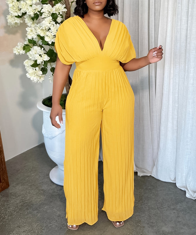 Sexy V-Neck Solid Color Pleated Jumpsuit for Effortless Style