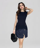 Solid Color Sleeveless Slimming Dress with Round Neck and Zipper