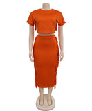 A Two-Piece Set of Solid-Color Fringed Round-Neck Short-Sleeve Long Dress