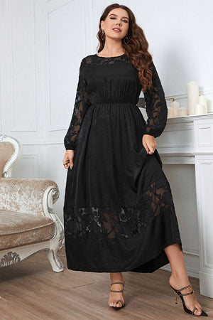 Chic Black Lace Plus-Size Dress