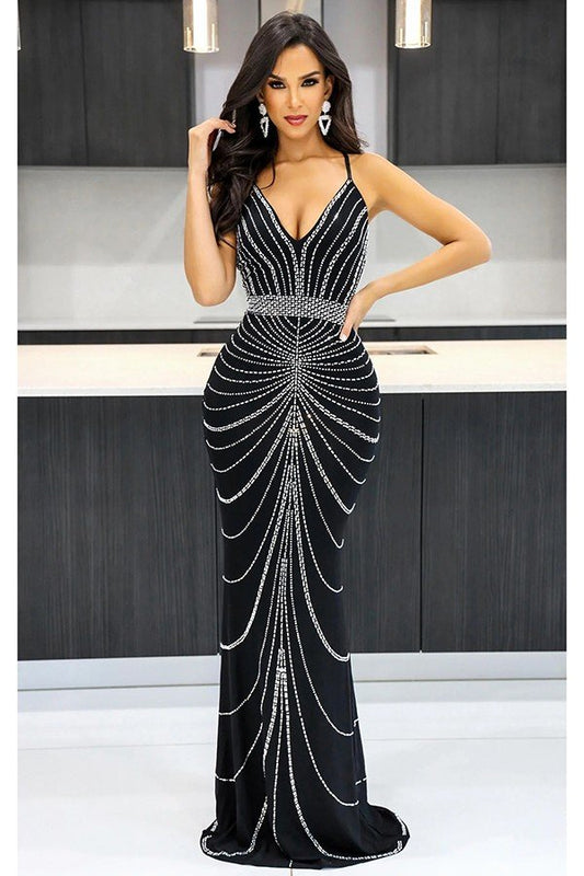 Chic Sleeveless Halter Dress in Solid Colors