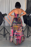 Chic Printed Dress with Defined Neckline and Waist