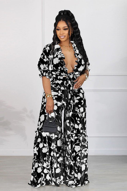 Chic Plus-Size V-Neck Suit with Flared Edges and Wide Leg Design