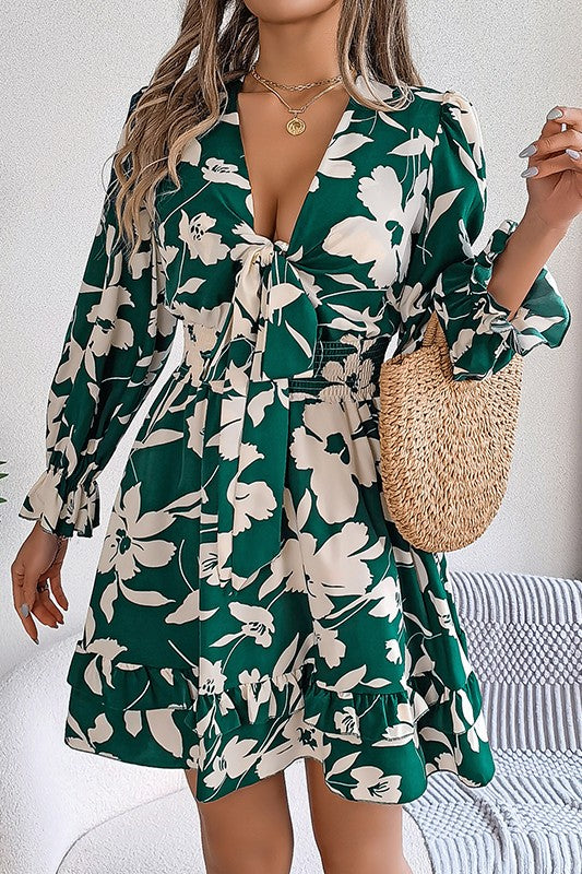 Lace-Up Elegant Long-Sleeve Dress with Nature-Inspired Wooden Ear Details