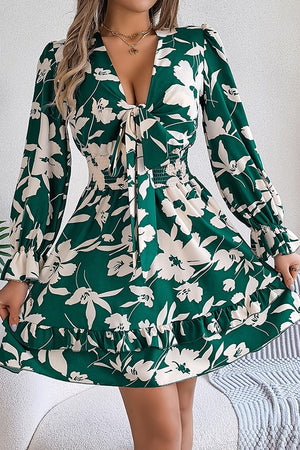 Lace-Up Elegant Long-Sleeve Dress with Nature-Inspired Wooden Ear Details