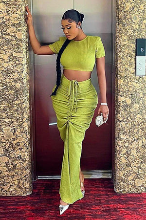 Chic Women's Short Sleeve Pleated Waist Maxi Dress Set