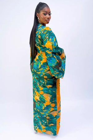 Printed Elegant Flared Sleeve Slim-Fit Dress with Stand Collar