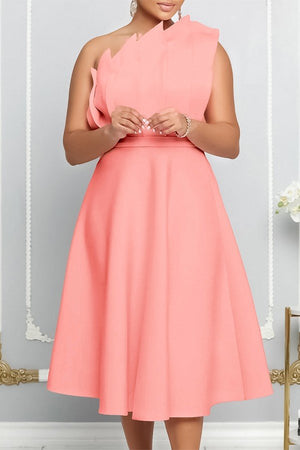 Alluring High-Waisted Stereopleated Dress with Diagonal Neckline