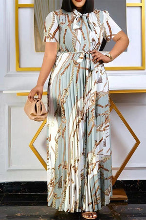 Chic Plus-Size Dress with Short Sleeves, Pleated Print, and Stylish Straps