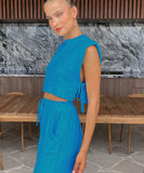 Chic Sleeveless Blazer Top and Trousers Set in Vibrant Colors