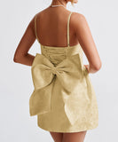 Chic Evening Dress with Bow Embellishments and Adjustable Straps