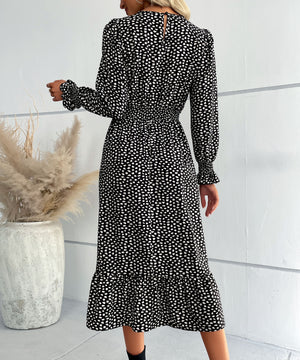 Chic V-Neck Long-Sleeved Dress in Black Polka Dots